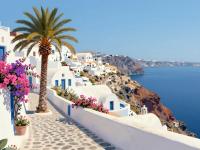 Santorin vs. Mykonos vs. Crete