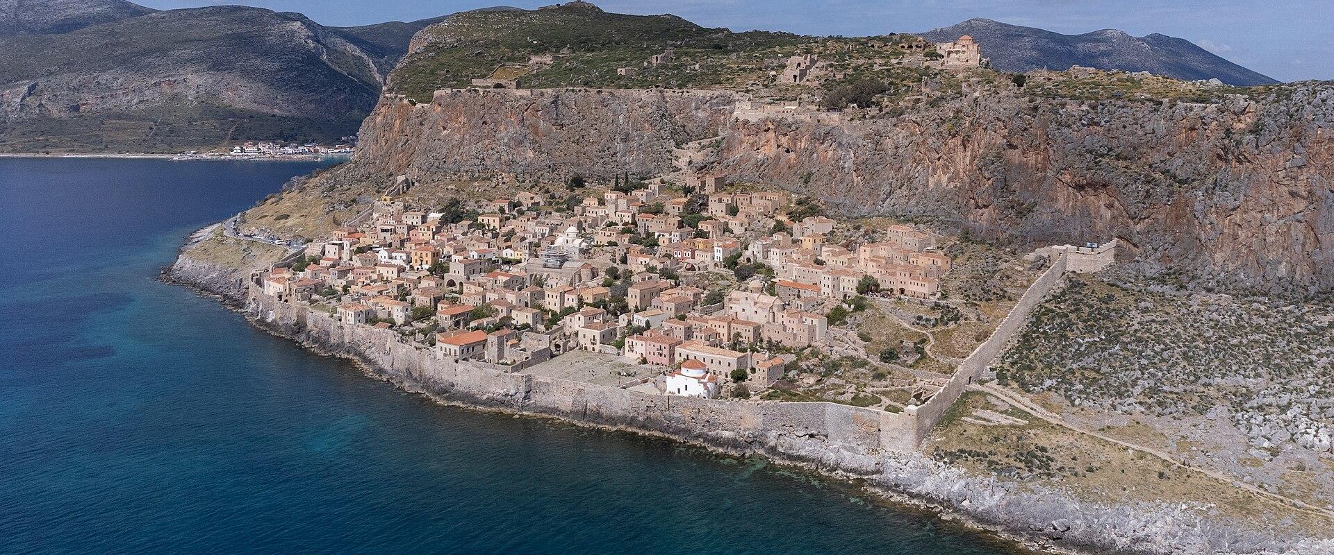 Castle Viewpoint (Kastro Terrace)