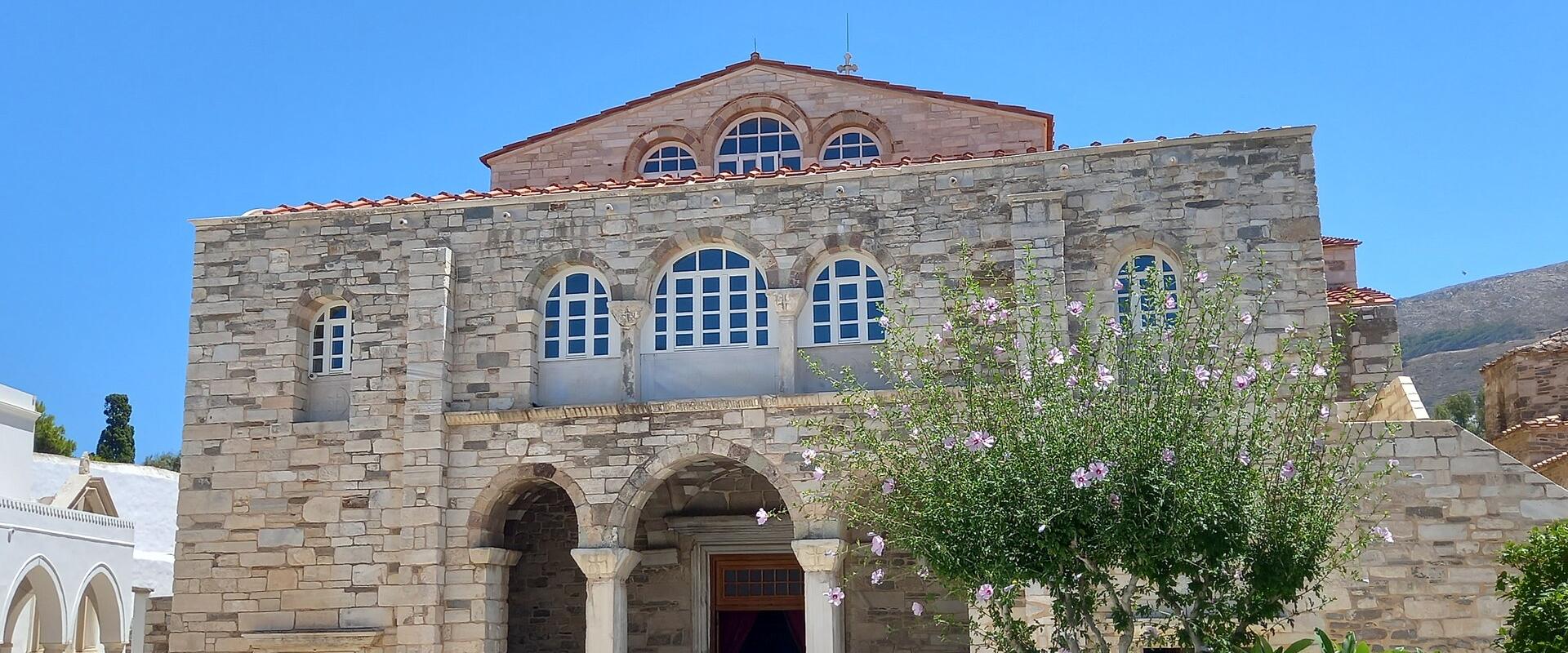 Panagia Ekatontapiliani