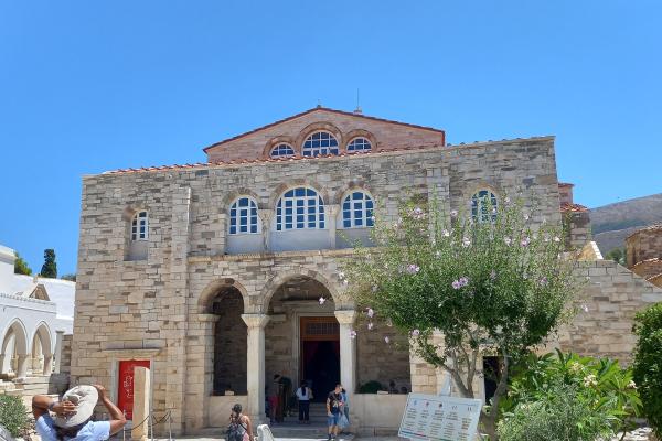 Panagia Ekatontapiliani