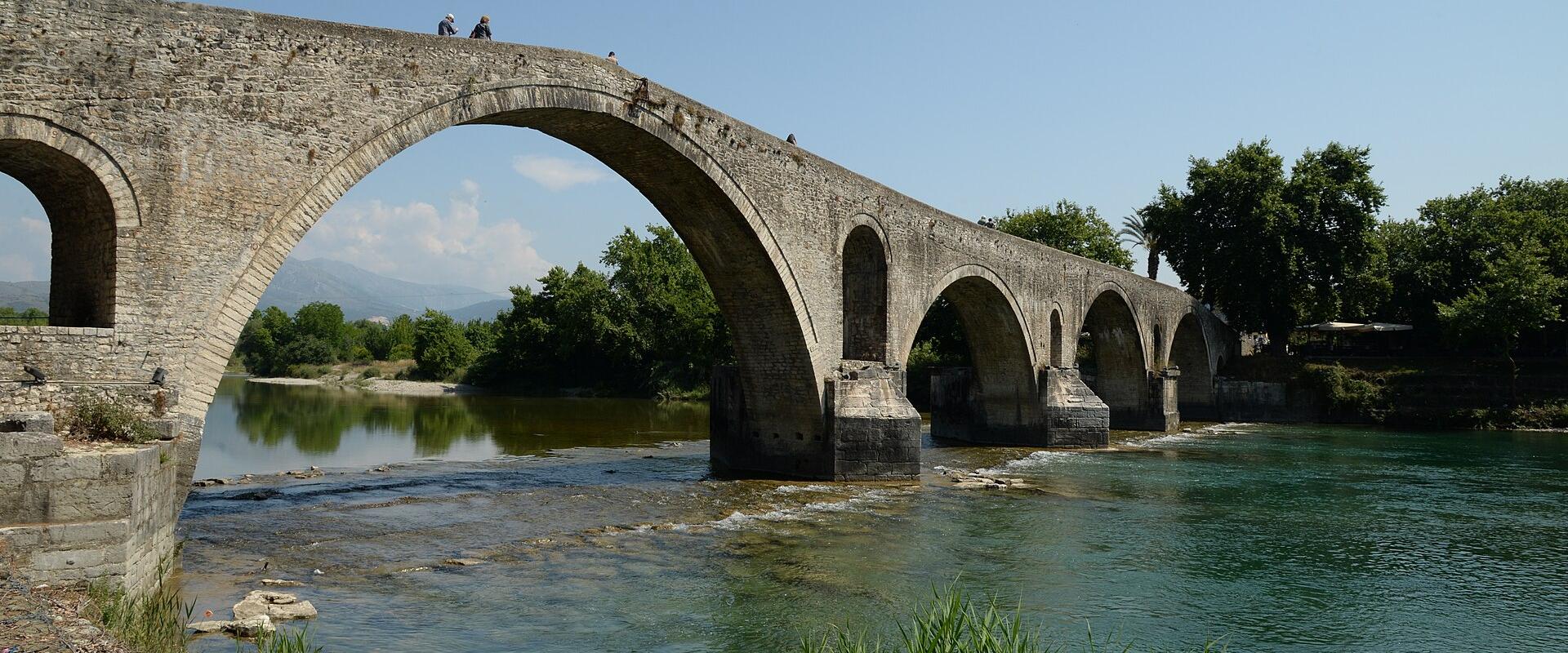 Arta