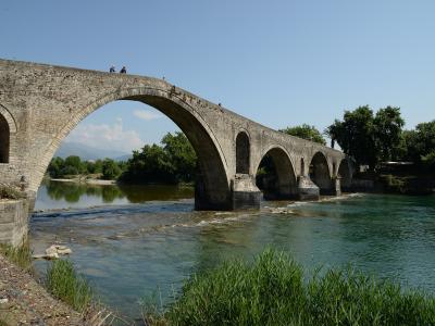 Arta