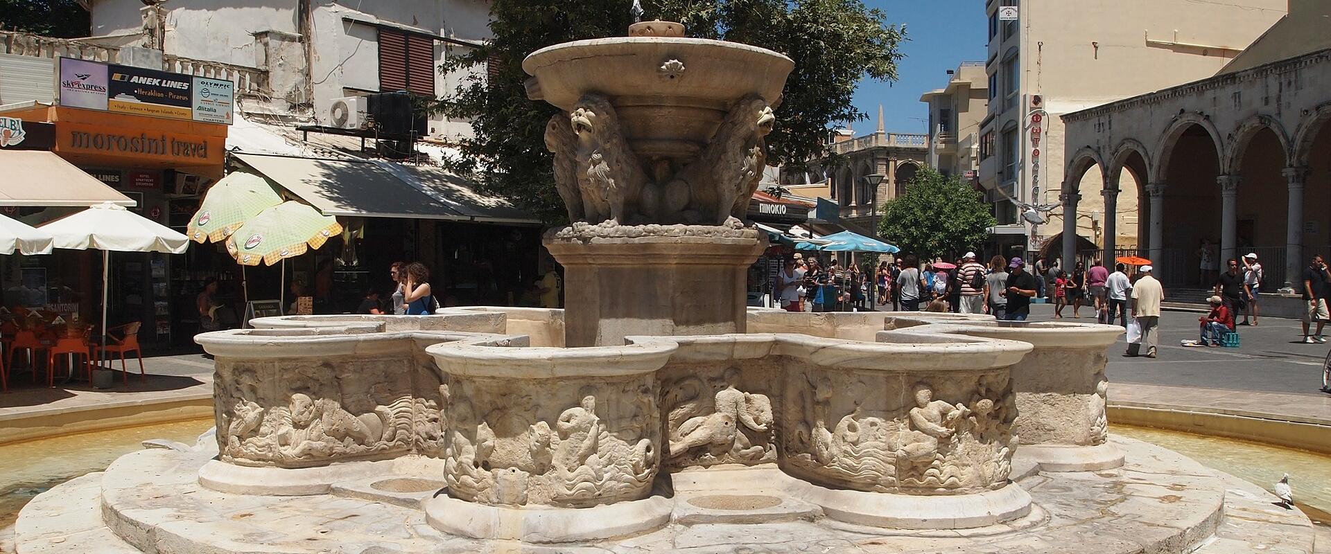 The Morosini fountain on Lions Square in Heraklion old town
