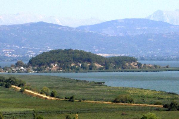 Island of Ioannina (Nisaki)