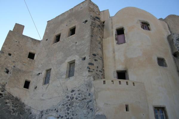 Emporio's Hidden Castle (Kasteli)
