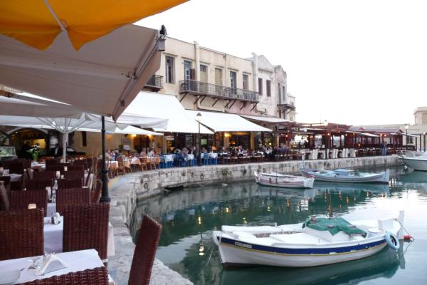 Venetian Harbor