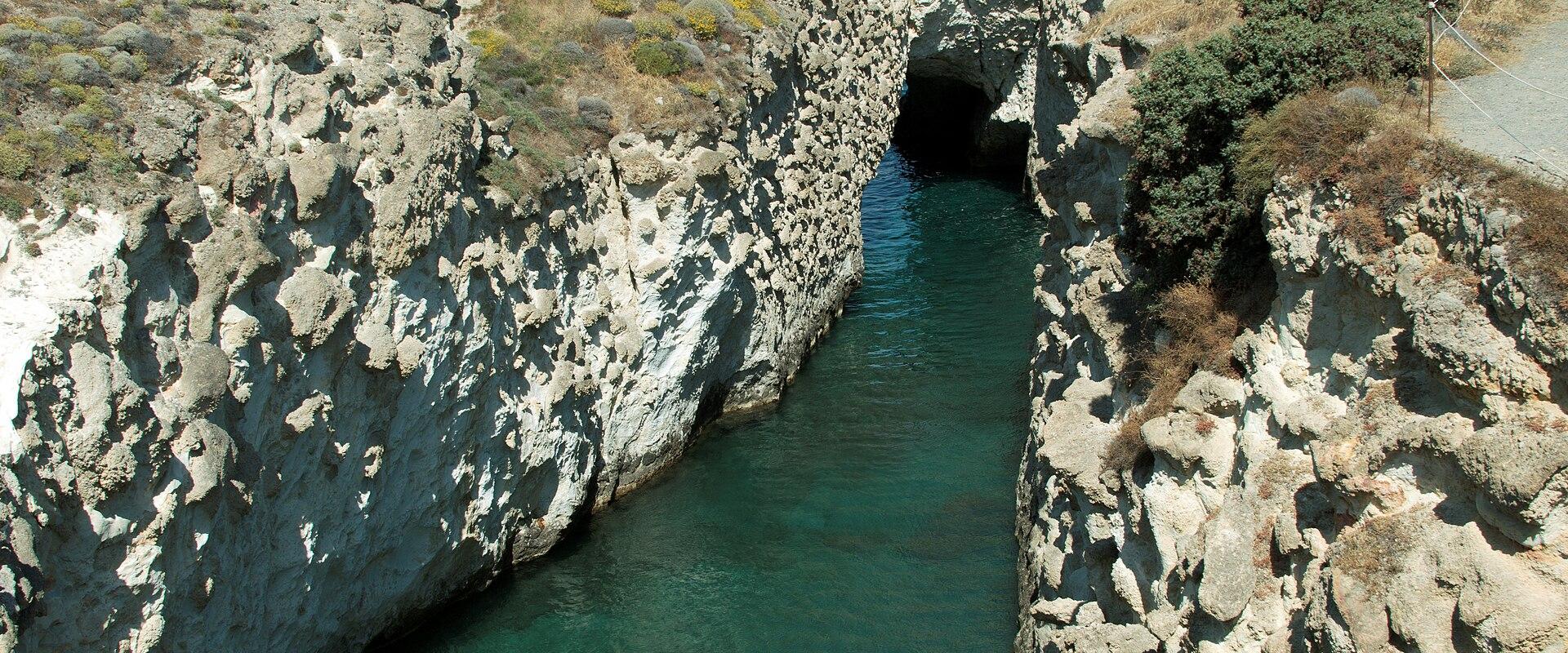 Papafragas Beach