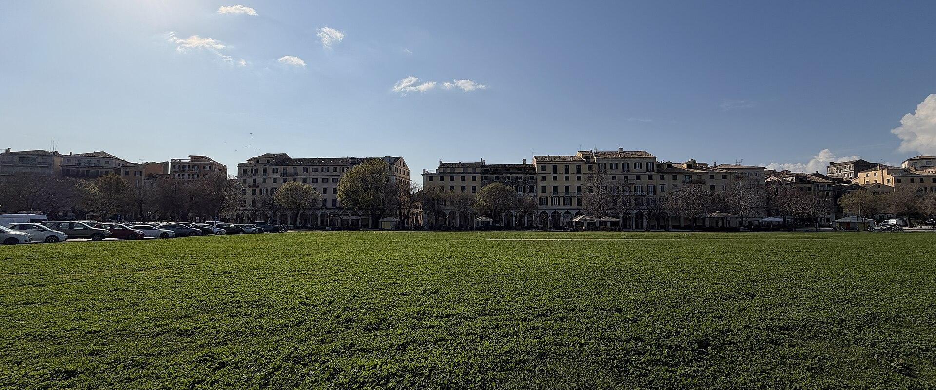 Achilleos Square (Spianada)