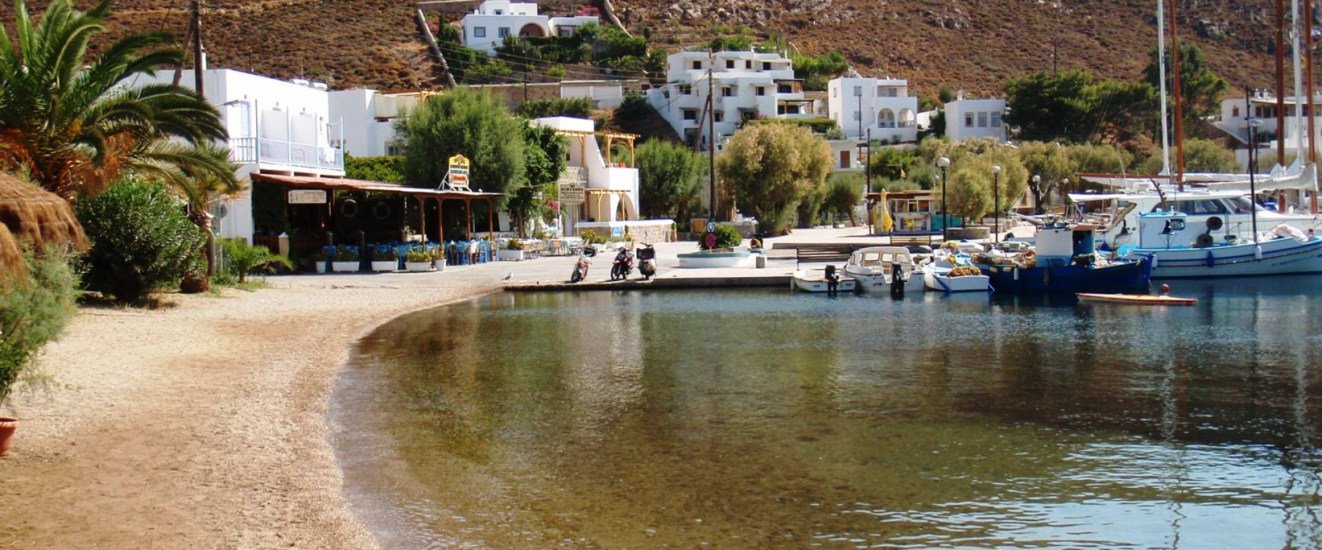 Grikos Beach